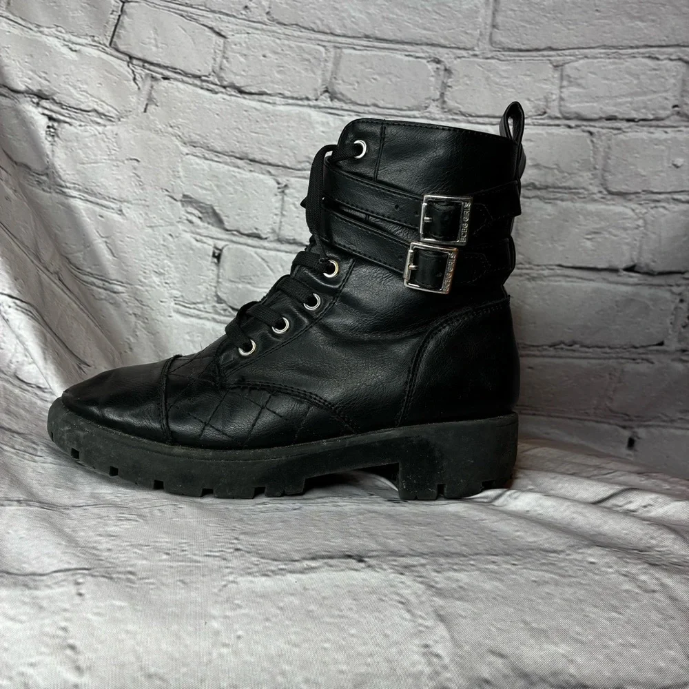 5/$20 BCBGirls Adrianna Black Side Zip Up Combat Moto Boots Buckles Sz 2 AS IS‎